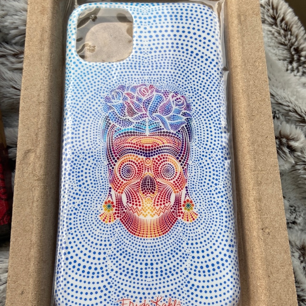 iPhone 11 phone case from Casely never been used